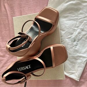 Versace- Champagne Satin Platform Wedge
Sandal 160mm- 38